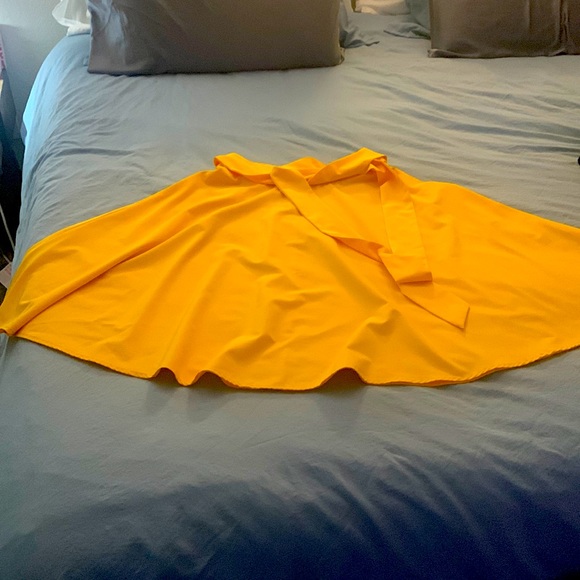 Belle Poque Knee Length Swing Skirt, Size Small, Yellow - Picture 1 of 2